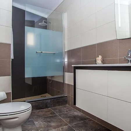 Daire Amazing Apartment In Benagil Lagoa (Algarve)