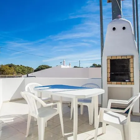 Amazing Apartment In Benagil Daire Lagoa (Algarve)